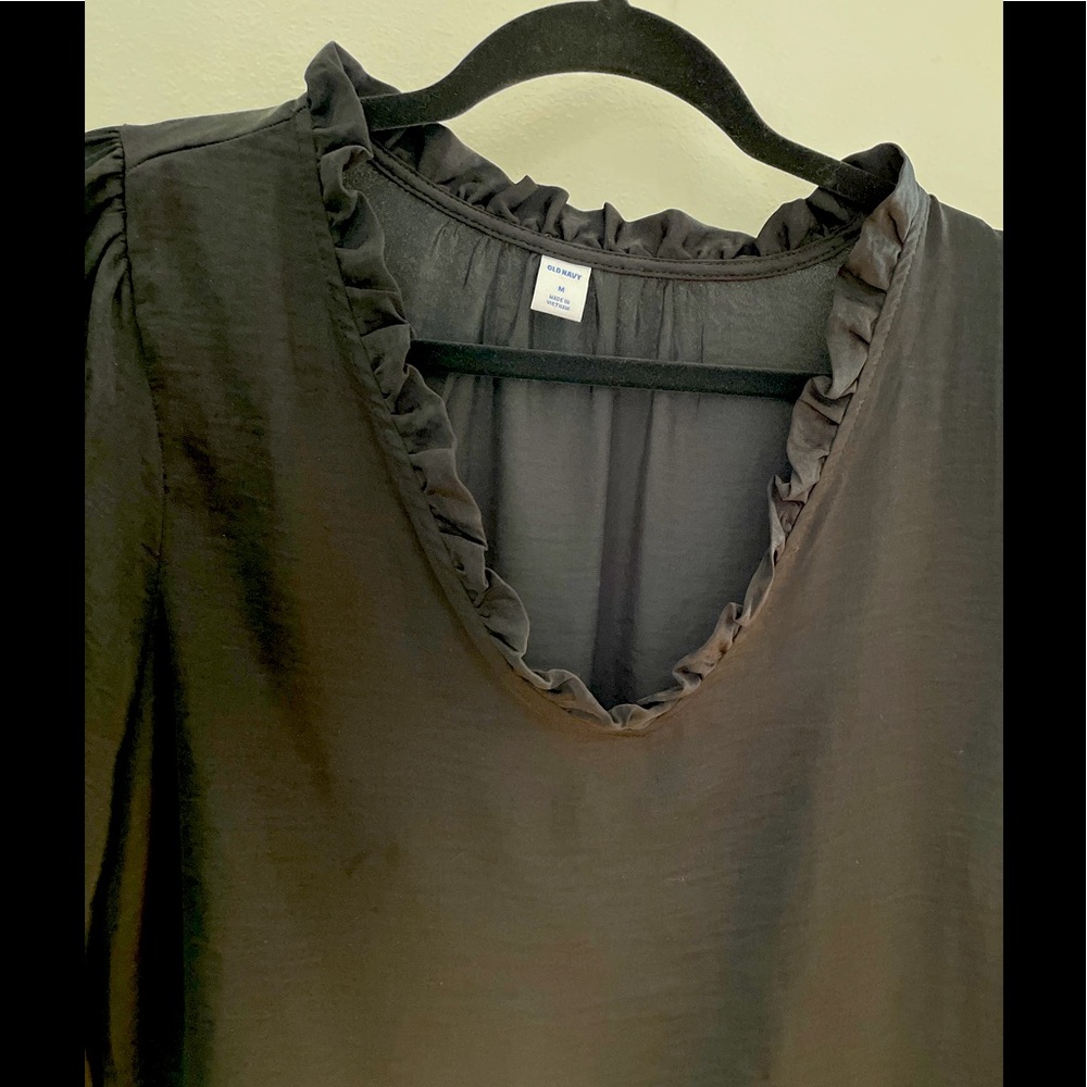 Satin ruffle trim tee